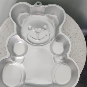 Wilton Silver Bear Cake Pan